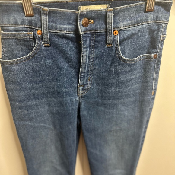 Madewell Women's Classic Blue Skinny Jeans - Picture 4 of 11